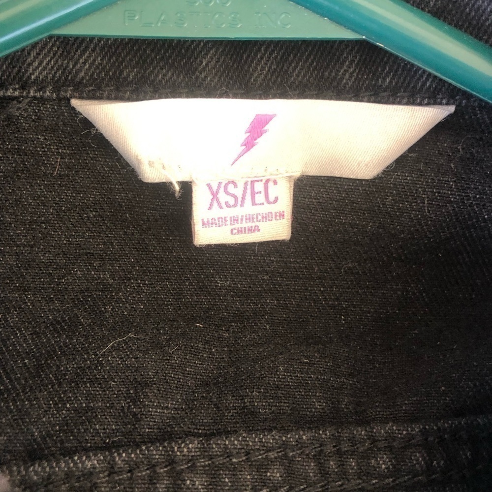 Extra Small Juniors Black Jean Jacket - Picture 3 of 5